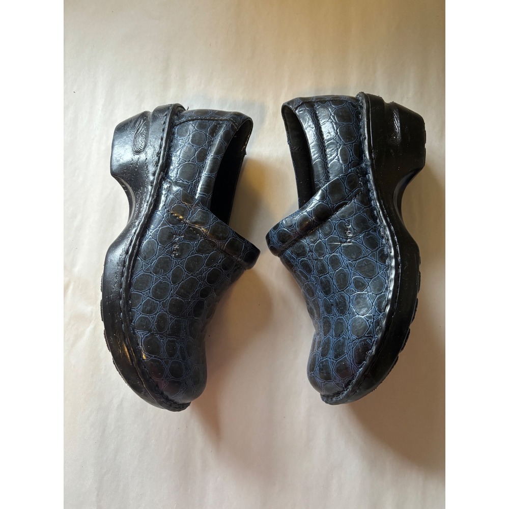 b.o.c. Born Concept Clogs Navy Black Croc Embossed Slip On Shoes Size 6.5 - Picture 6 of 7